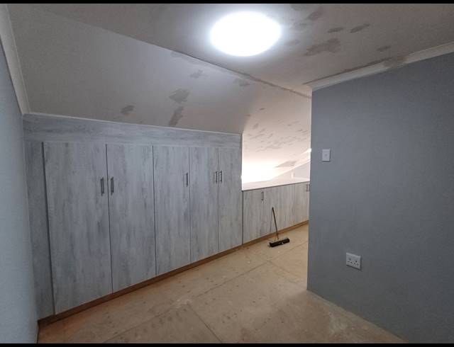 2 BEDROOM APARTMENT FOR SALE IN CHASEDENE